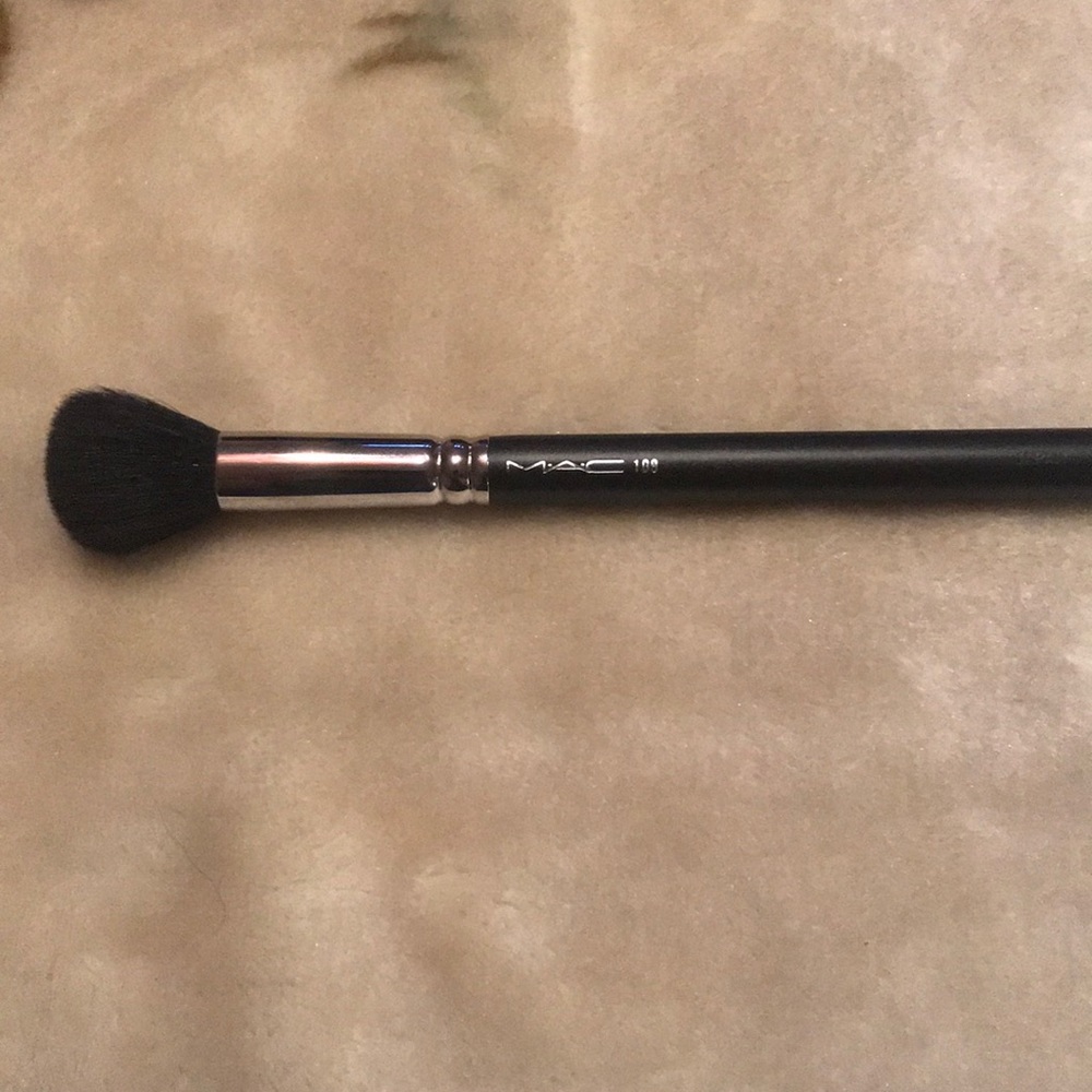 Brand new Mac brush